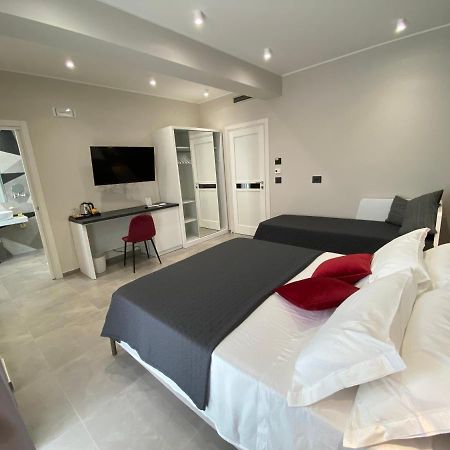 Liberty Lodge Tropea Eksteriør billede