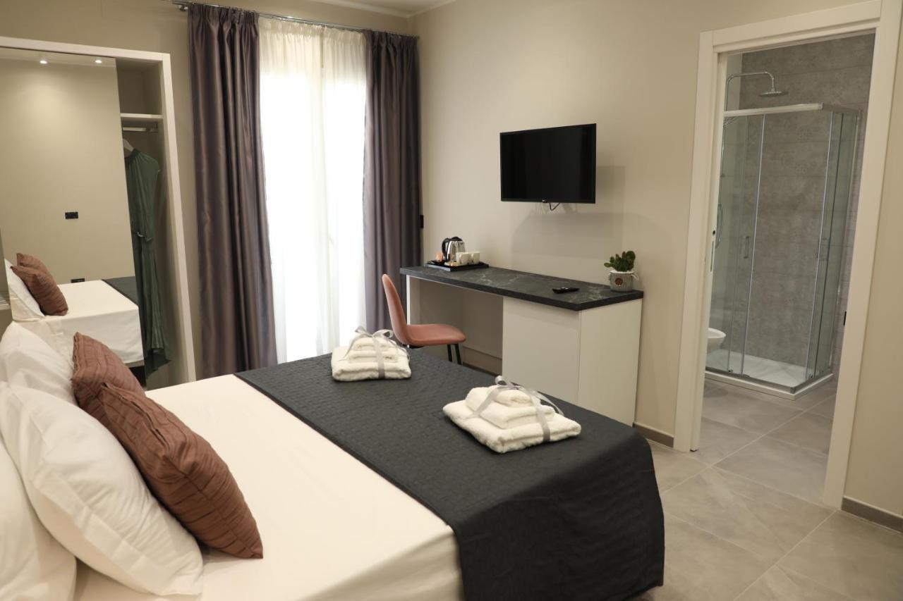 Liberty Lodge Tropea Eksteriør billede