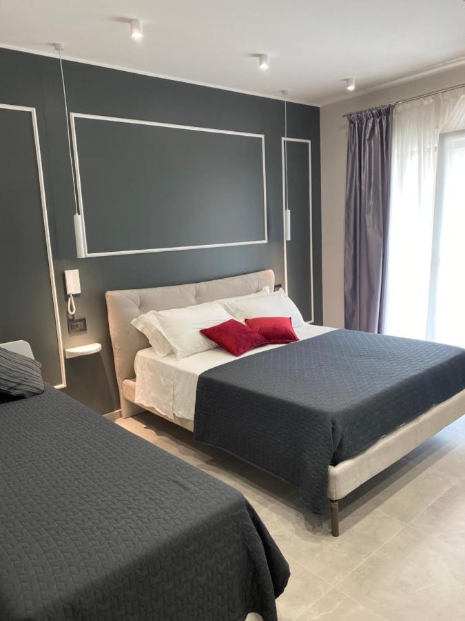 Liberty Lodge Tropea Eksteriør billede